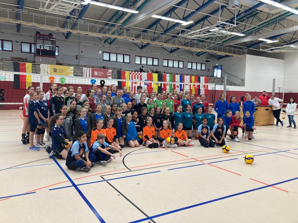 Eröffnung für die Mädchen